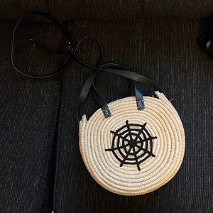 Halloween Spider Web Woven Raffia Round Crossbody Top Handle Bag